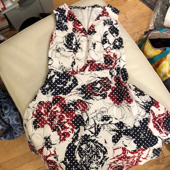 Carolina Herrera Dresses & Skirts - Carolina Herrera White with red/navy floral print dress